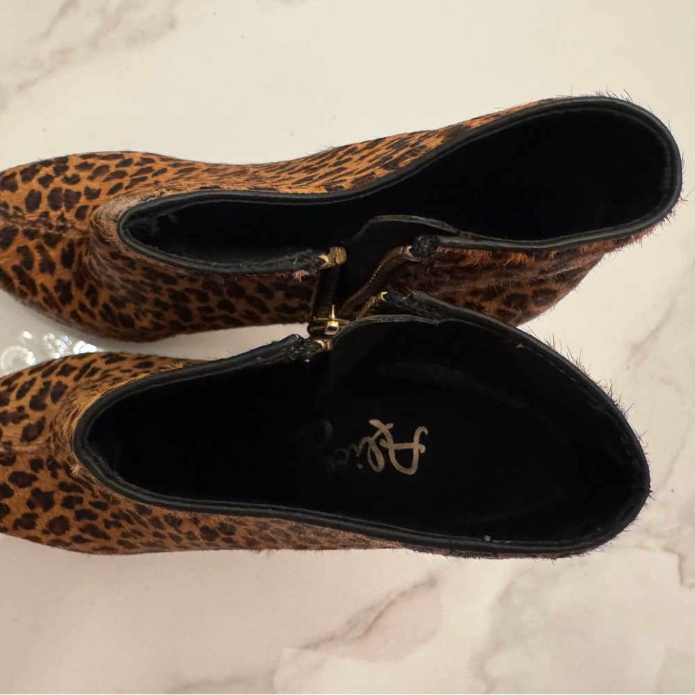 Alice & Olivia Leopard print platform booties - Picture 6 of 6